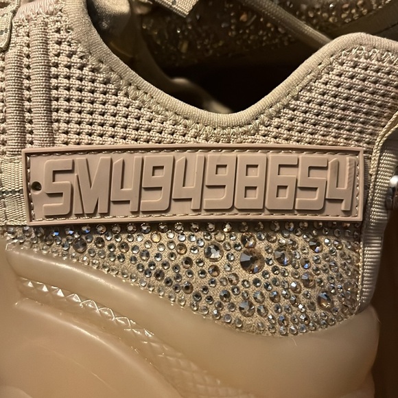 Steve Madden sparkling sneaker - Picture 2 of 4